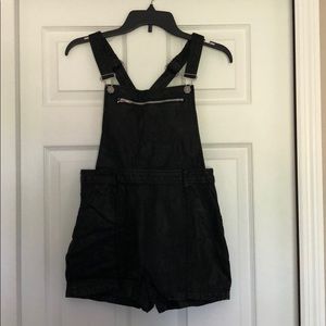 BDG size 29 black pleather overalls